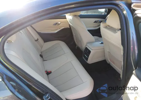 2022 BMW 3 Series 330E z USA, uszkodzony, nr VIN 3MW5P7J01N8C56859